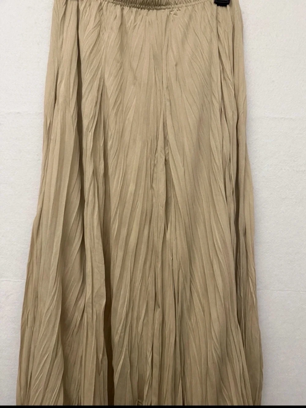 VintageND crushed micro Pleated full Maxi Skirt in Beige SZ M boho western